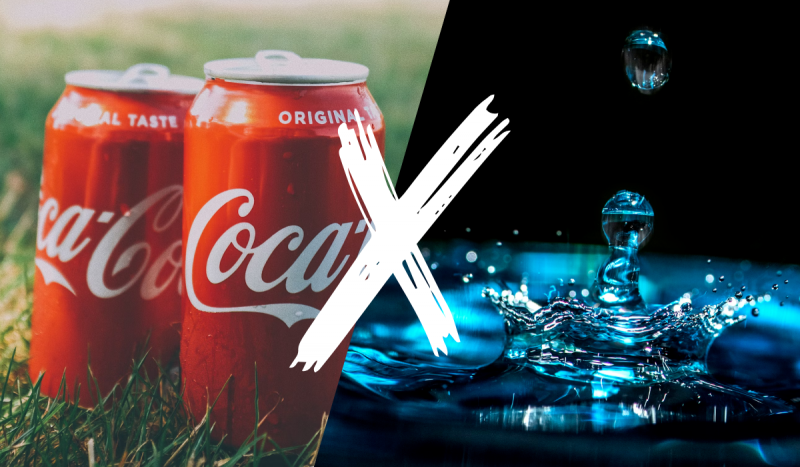 Fotomontagem mostra à esquerda a foto de duas latas de coca cola e à direita um pouco de água