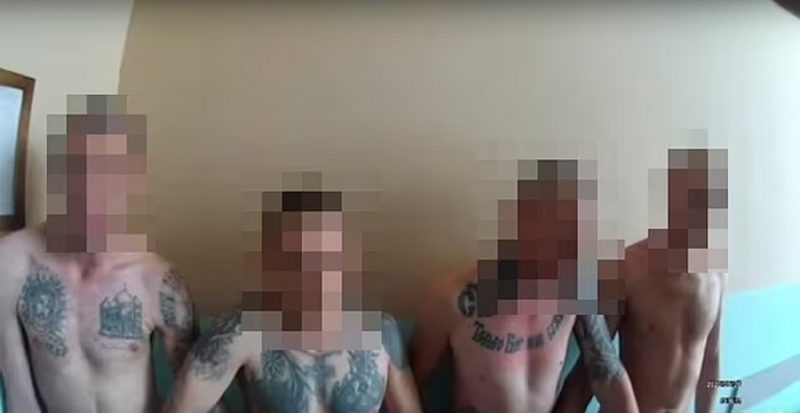 Foto mostra acusados juntos – Foto: Reprodu&ccedil;&atilde;o/DailyMail/ND