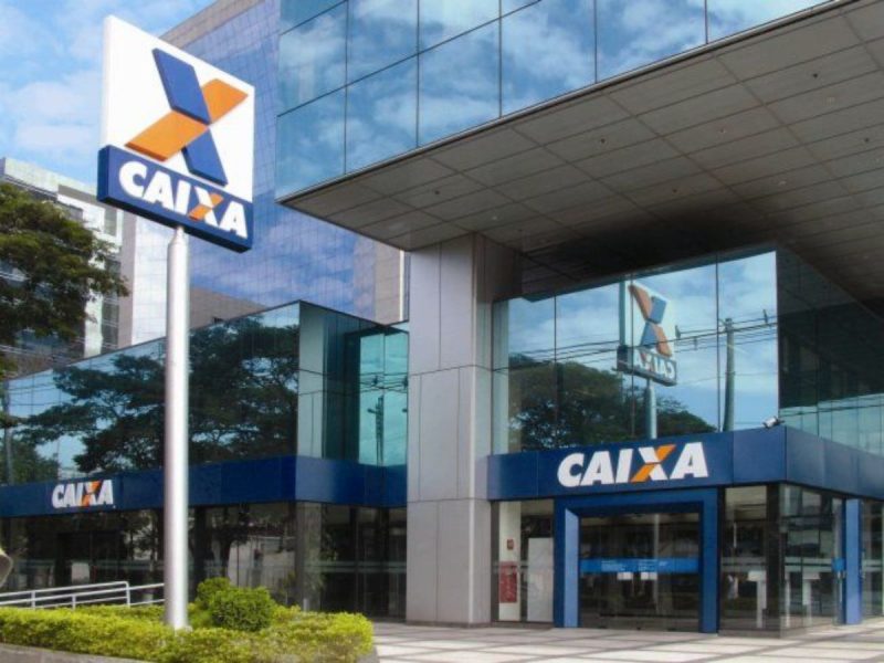 Estagiária da Caixa é condenada por desviar dinheiro de clientes