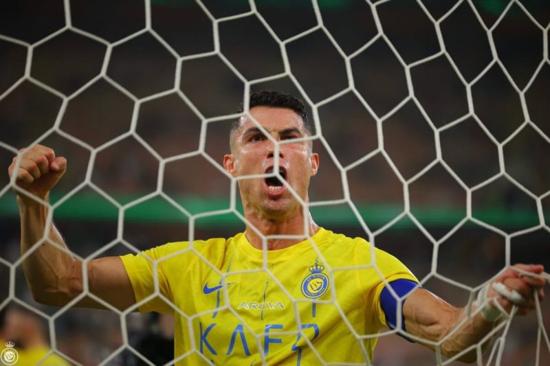 Cristiano Ronaldo exemplo de jogador que se cuida fisicamente. &#8211; Foto: Al-Nassr / Divulgação