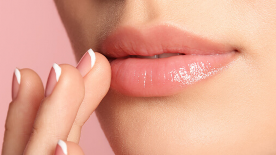 Lábios mais bonitos e hidratados: dermatologista apresenta alternativas ao preenchimento labial