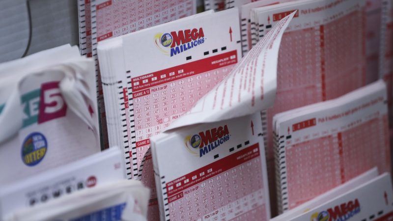 Brasileiros entram na corrida pelos R$4 bilhões da Mega Millions sem sair de casa