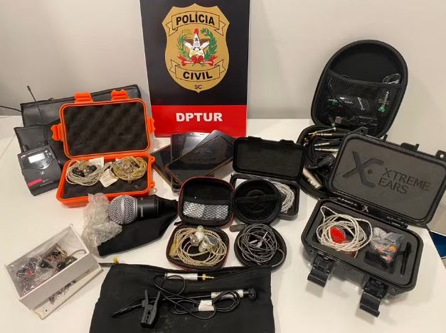 Foto de alguns dos equipamentos do Jorge Aragão 