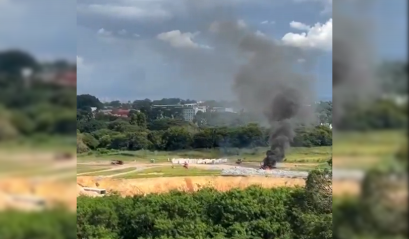 Avião da PF pegando fogo após ter decolado