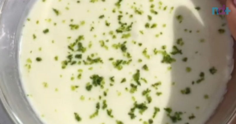 Imagem mostra mousse de limão fit recém pronto