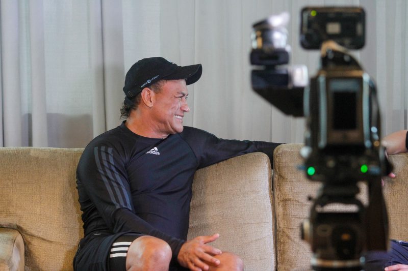 Pop&oacute; esbanjou simpatia durante a entrevista – Foto: Leo Munhoz/ND