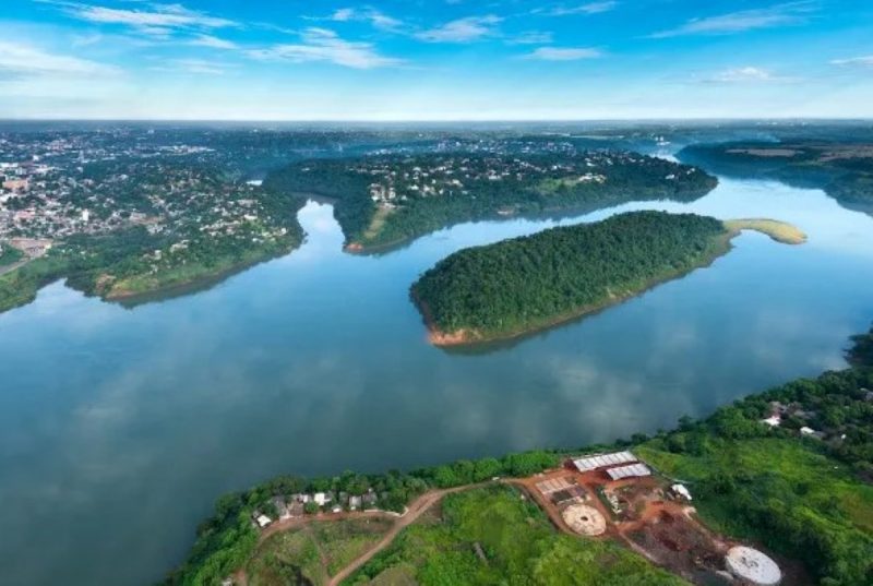 Posição do rio Paraná foi estratégia do Brasil em guerra onde tropas invadiram o Passo de Tonelero, na Argentina