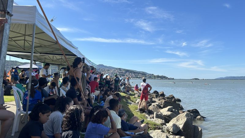 Campeonato Catarinense de Remo reuniu grande p&uacute;blico em Florian&oacute;polis neste domingo – Foto: Ian Sell/ND