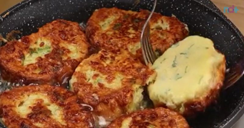 Imagem ilustrativa mostra rabanada salgada ainda na frigideira