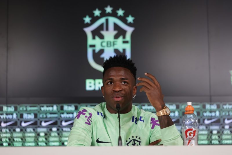 Vini Jr sofre constantes ataques racistas – Foto: Rafael Ribeiro/CBF/ND