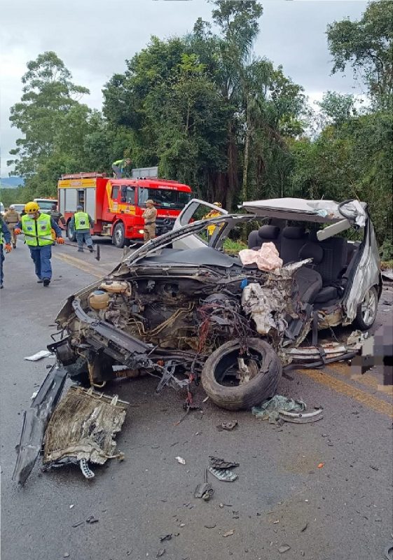 Colisão fatal foi registrado na tarde desta sexta-feira (12), na SC-114, em Pouso Redondo 