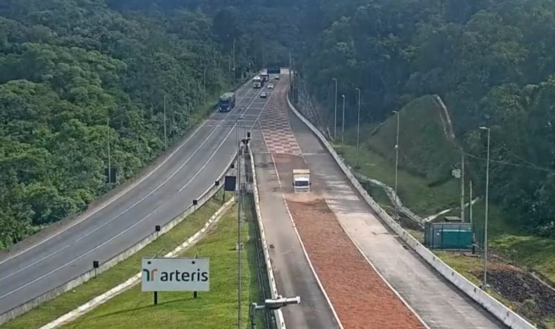 Área de escape BR-376 teve entrada de caminhões desgovernados 