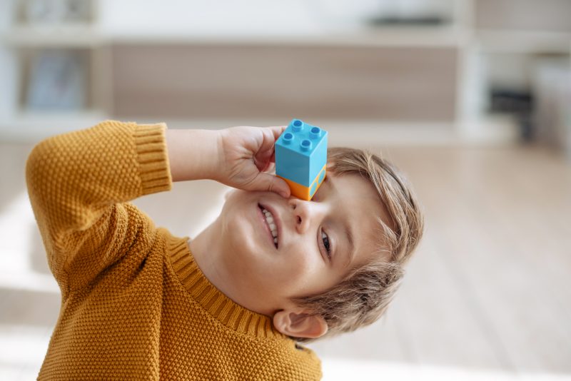 Pais de crianças com autismo: como diminuir carga horária