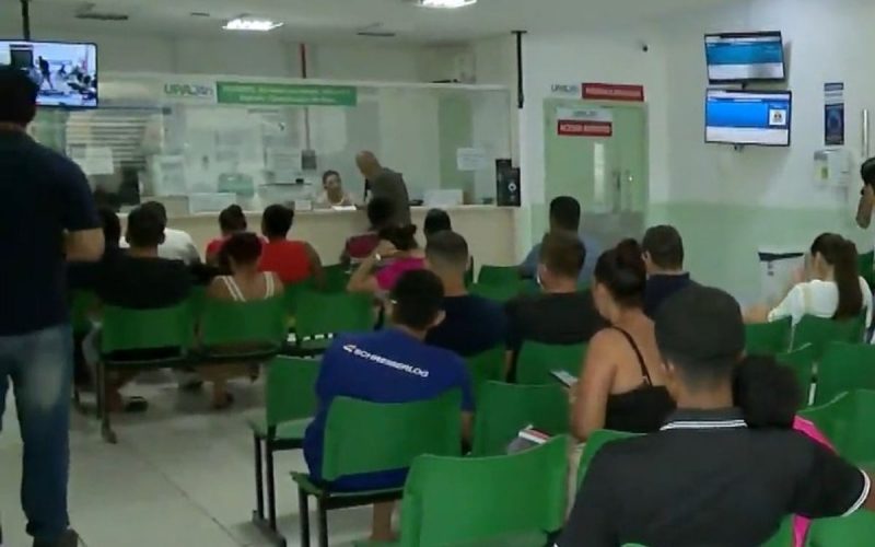 Frame de reportagem da NDTV sobre a alta demanda de atendimentos no CIS (Centro Integrado de Saúde) de Itajaí