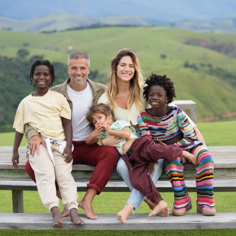 Fam&iacute;lia de Bruno Gagliasso e Gio Ewbank – Foto: Divulgado na Internet/Reprodu&ccedil;&atilde;o/ND