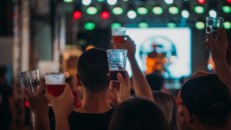 Com entrada gratuita, serão quatro dias de festival que reúne gastronomia e 30 estilos de cerveja 