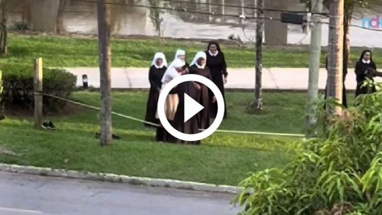 &#8216;Mudança de hábito&#8217;: freiras chocam internautas ao praticar slackline em parque