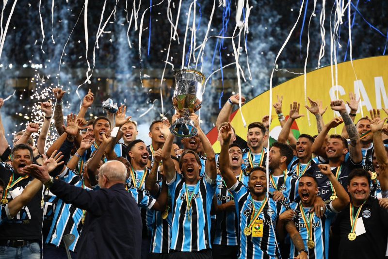 Campe&otilde;es! Gr&ecirc;mio conquistou o hepta no Gauch&atilde;o – Foto: Lucas Uebel/GFPA/ND
