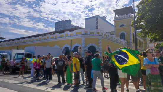 Por que Bolsonaro cancelou ida ao Mercado Público de Florianópolis?
