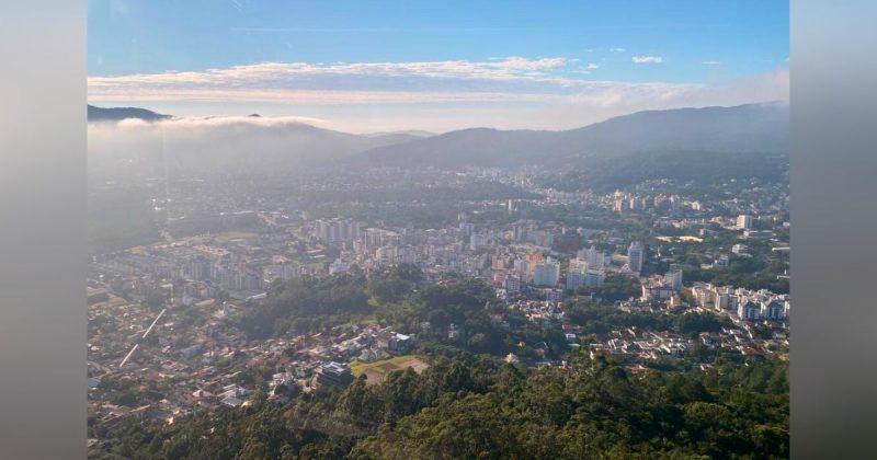 Tempo SC com frente fria: na imagem, foto do tempo aberto 