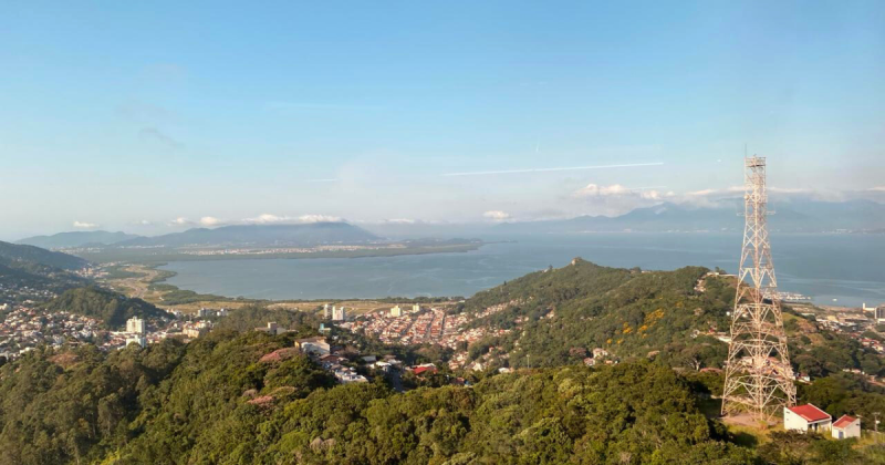 O sábado contará com dia ensolarado, mas tempo deve mudar no domingo com a presença de nevoeiros no primeiro fim de semana de inverno