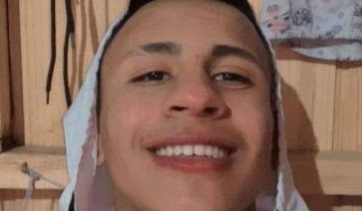 Jovem que morreu após cair com carro em rio de SC comprou veículo no mesmo  dia do acidente