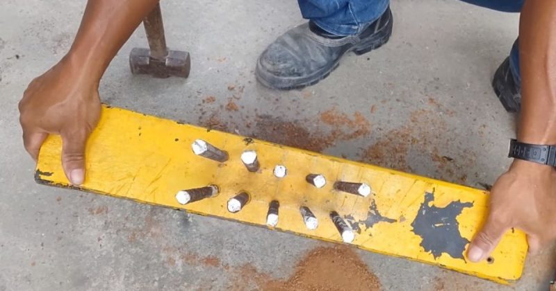 Ferramenta restaura tijolos