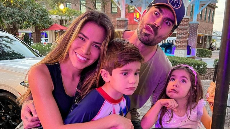 Família de Adriana e Rodrigão do BBB 11