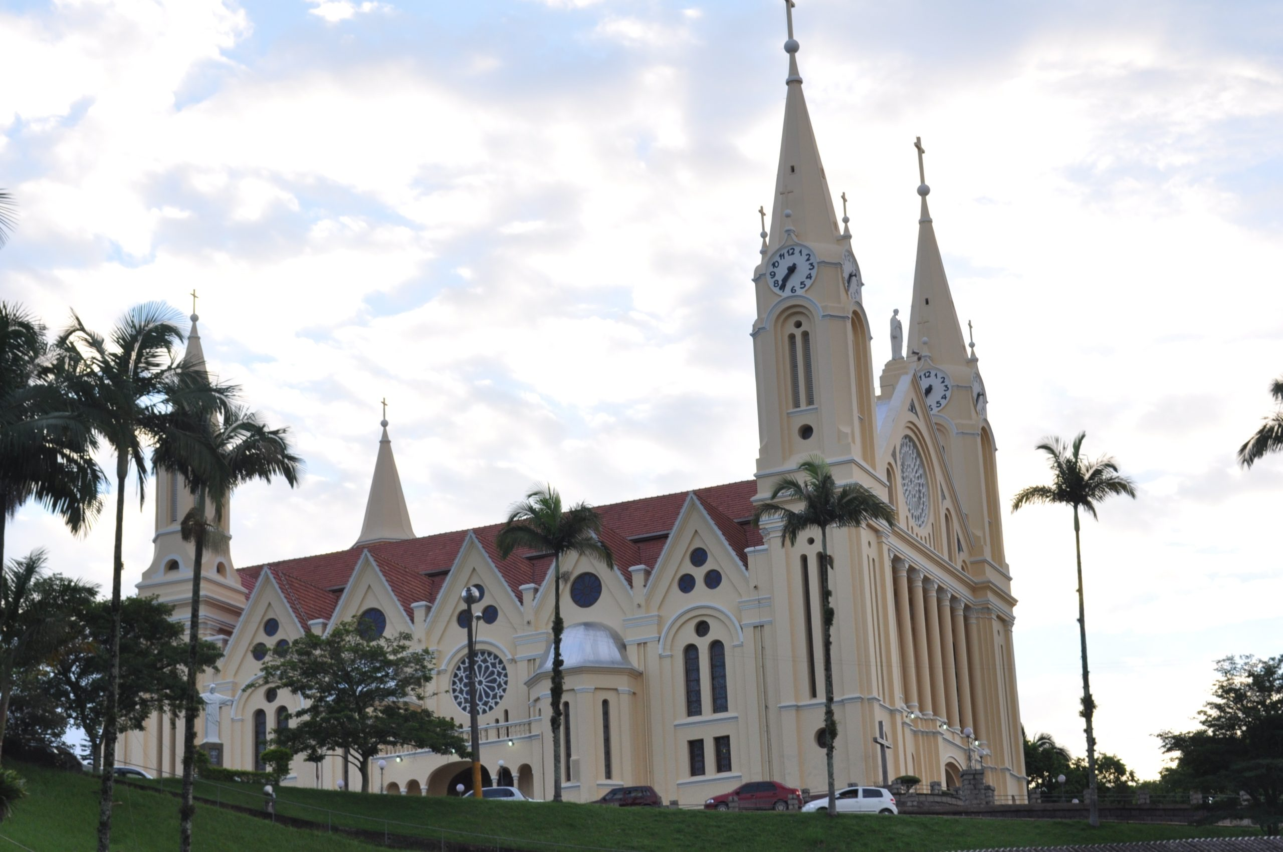 Igreja Matriz São Pedro Apóstolo