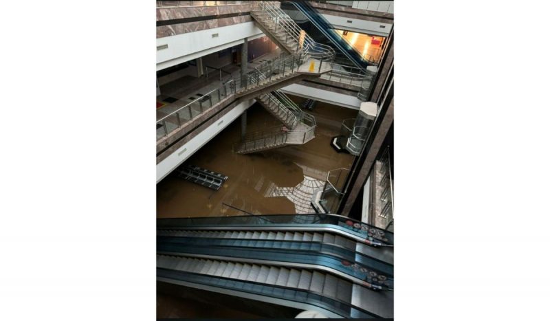 Aeroporto de Porto Alegre é o mais movimento do Rio Grande do Sul e foi fechado por tempo indeterminado