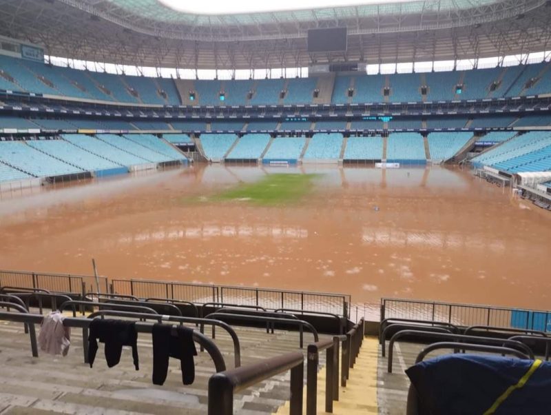 Arena do Grêmio debaixo d'água
