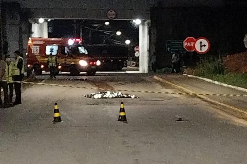V&iacute;tima morreu na hora ap&oacute;s atropelamento – Foto: Reproudu&ccedil;&atilde;o/ND