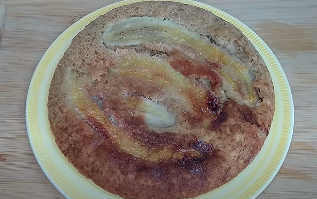 Receita com aveia, banana e ovo para o café da manhã