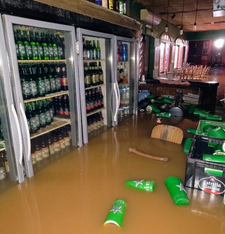 Diversos espa&ccedil;os culturais sofreram com alagamentos e ter&atilde;o dificuldades para se recuperar – Foto: Divulga&ccedil;&atilde;o/Espa&ccedil;o Cultural 512/ND