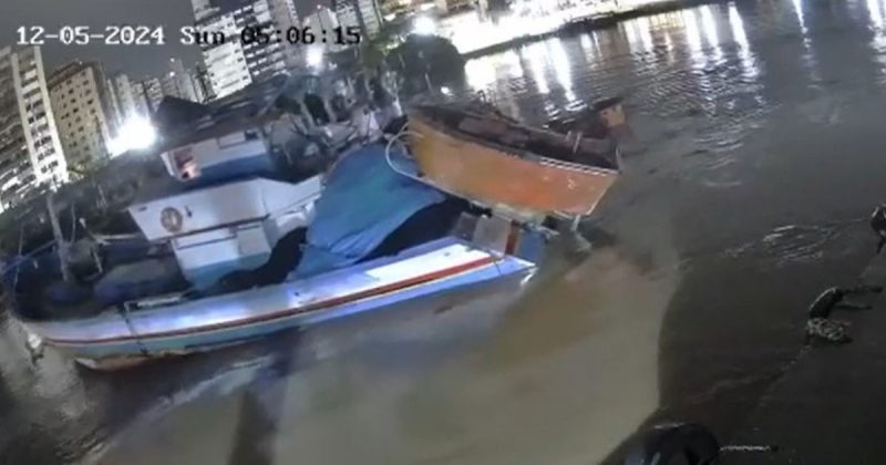 Barcos à deriva no rio Mampituba