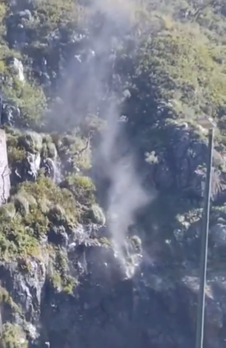 Água caiu pra cima por causa do vento em Santa Catarina
