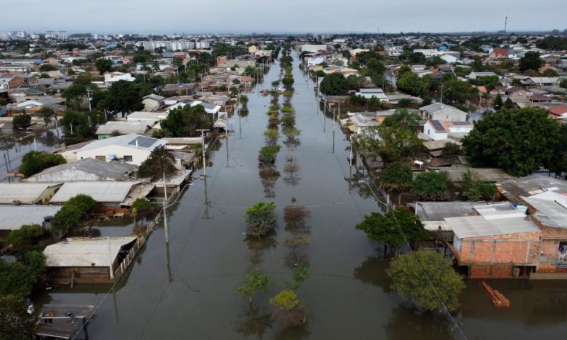 Casa ficaram submersas após enchentes no Rio Grande do Sul 