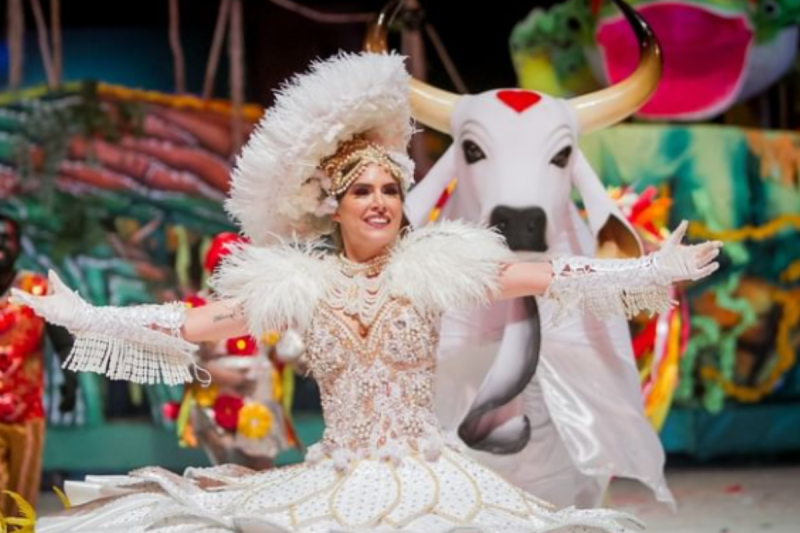 Djidja Cardoso representou a sinhazinha do Garantido no Festival Folcl&oacute;rico de Parintins entre os anos de 2016 e 2020 – Foto: Reprodu&ccedil;&atilde;o/Instagram/ND