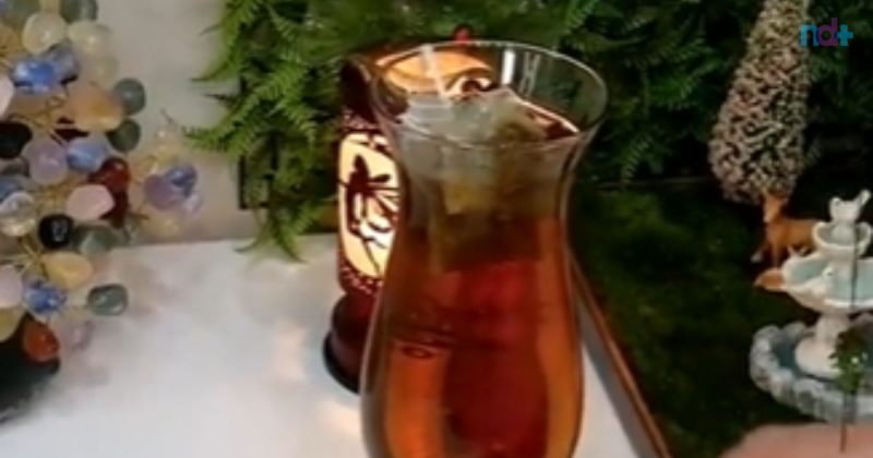 Imagem mostra chá seca barriga pronto