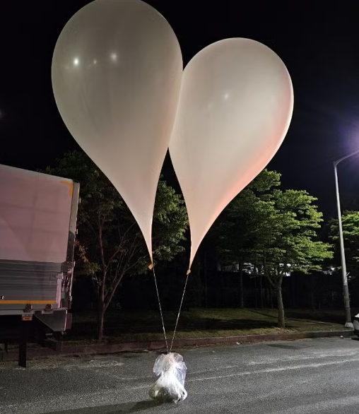 Balões enviados à Coreia do Sul -