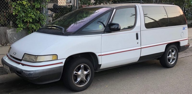 Carro Chevrolet Lumina APV foi uma tentativa frustrada de fazer uma minivan futurista no dia do Automóvel