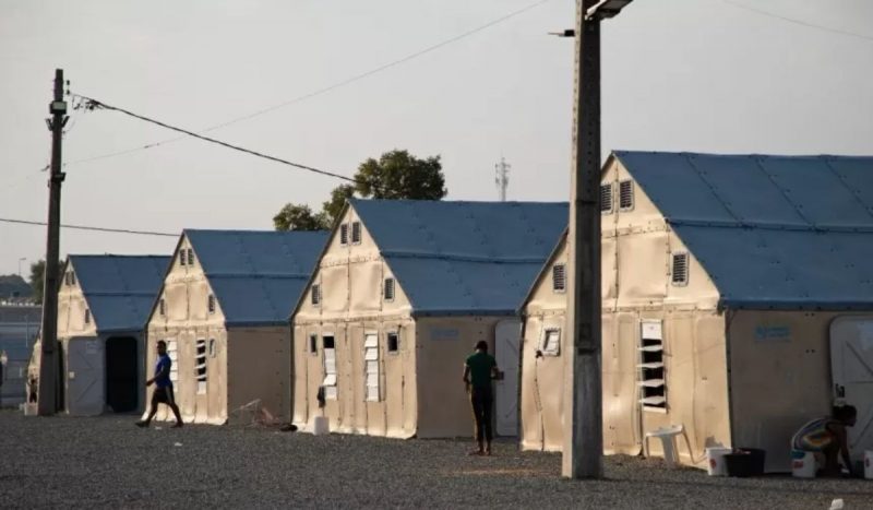 Casas montáveis da ONU chegam ao RS