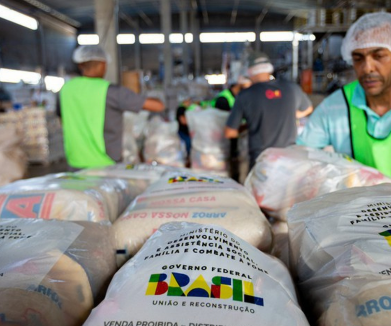 Fake news seriam sobre doação de alimentos às pessoas afetadas pelas enchentes no Rio Grande do Sul