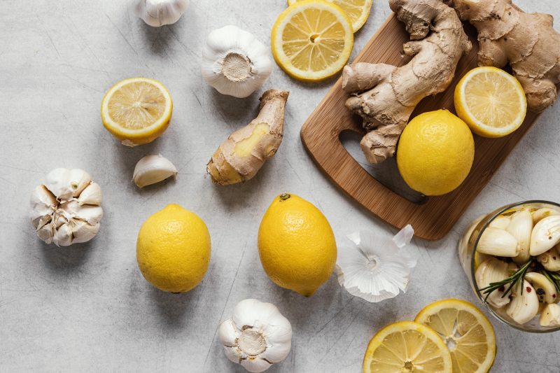limão, alho e gengibre - ingredientes do chá