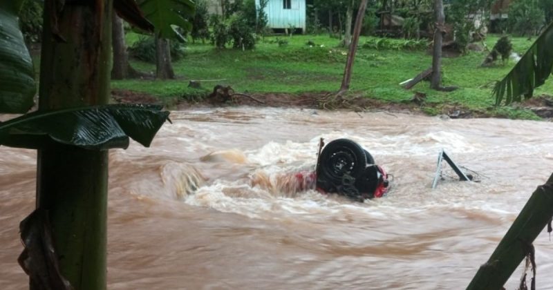 Chuvas em Santa Catarina deixam rastros de destruição