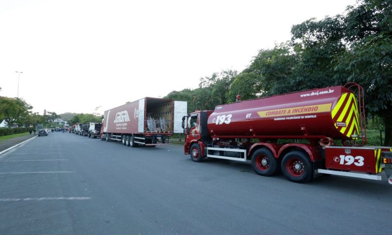 comboio de ajuda humanitária