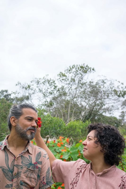 O show “Luas de Maio em DUO” &eacute; um dos destaques do Sarau da Tainha, neste s&aacute;bado, em Balne&aacute;rio Cambori&uacute; – Foto: Clarissa Herrig /Divulga&ccedil;&atilde;o