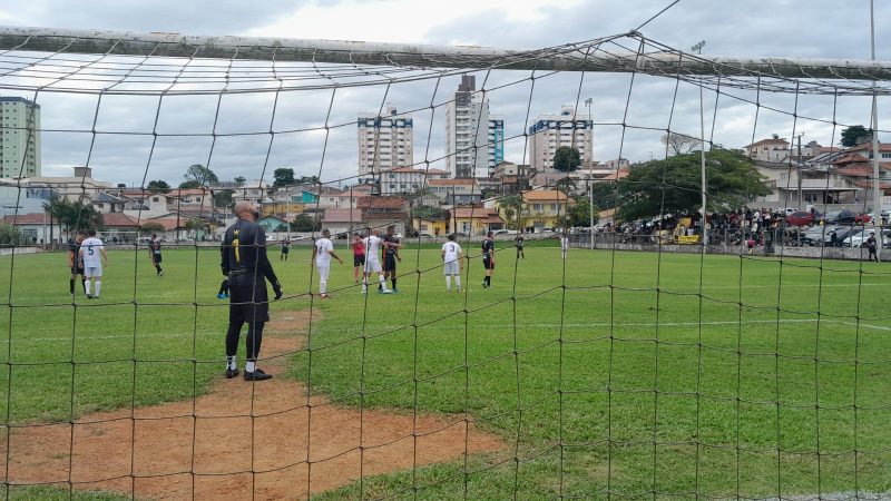 Equipe do Bela Vista goleou o Vila Real, de Santo Amaro da imperatriz e terminou em primeiro no grupo – Foto: F&aacute;bio Machado/ND