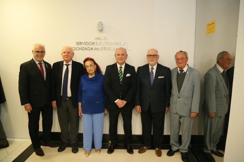 Edson Moritz, Ivam Moritz, Léa Martins, Paulo Moritz, Ronaldo Moritz e Antônio Fernando do Amaral e Silva – Foto: Francis Silvy Rodrigues/TJSC/ND
