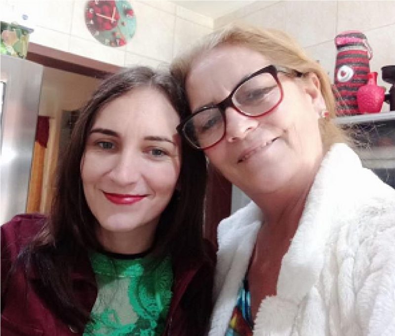 Not&iacute;cias da semana: filha matou a m&atilde;e com um golpe de faca no pesco&ccedil;o – Foto: Arquivo pessoal/Reprodu&ccedil;&atilde;o ND